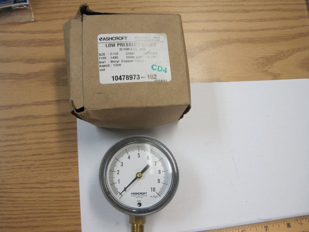 Ashcroft 2S1490A02L10/W Low Pressure Gauge 2 1/2 1/4 NPT Air