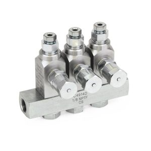 24W803 GL-42 Oil Injector, Carbon Steel, 3 Injector Manifold, 1/8 NPT x 1/8 Graco